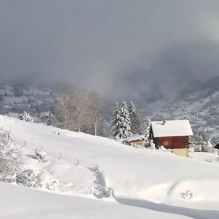 Chalet Lipa Situe A La Bresse, A 5 Mn De Gerardmer Alpehytte La Bresse